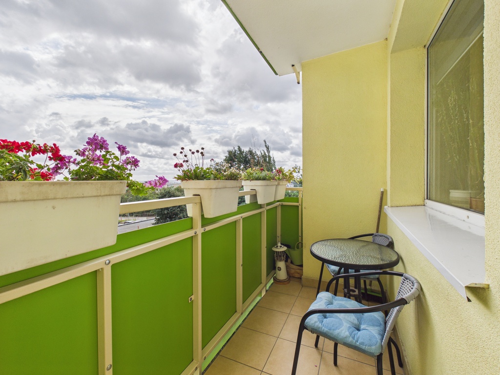 2 pok, osobna kuchnia, balkon, ul. Świętoborzyców (12)