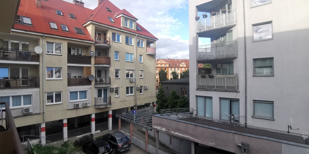 Studio 36 m2 z balkonem, w centrum (11)