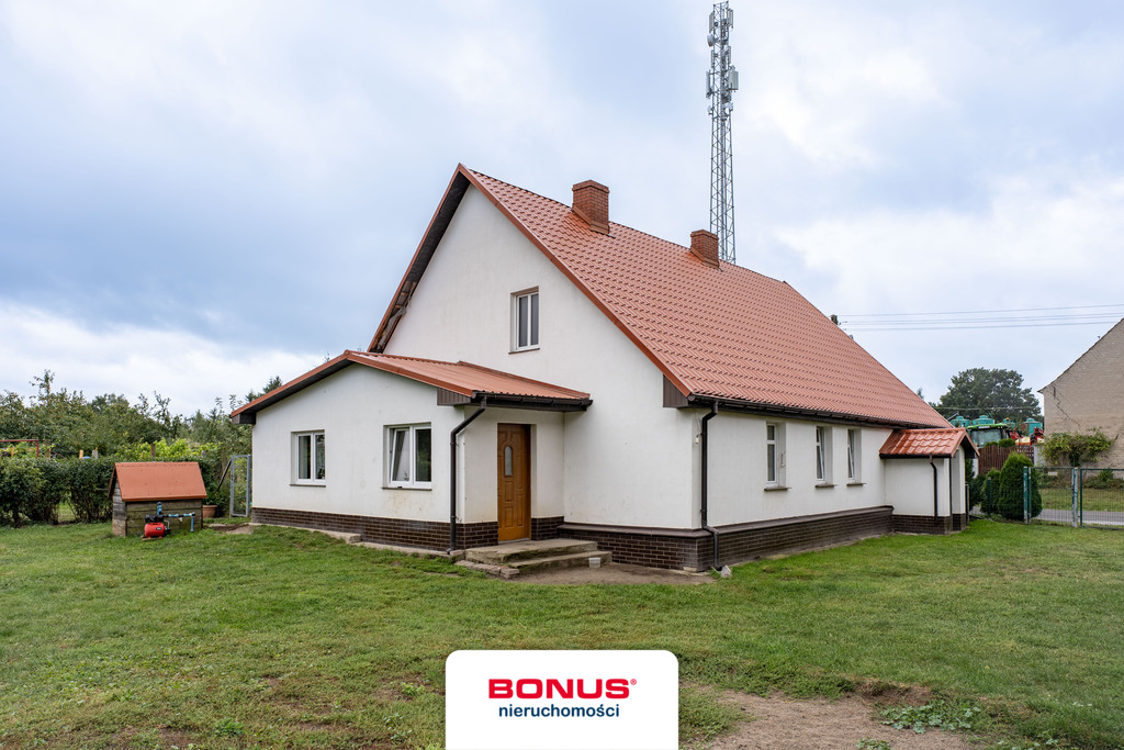 Dom wolnostojący na działce 7900 m2 w Słodkowie. (2)