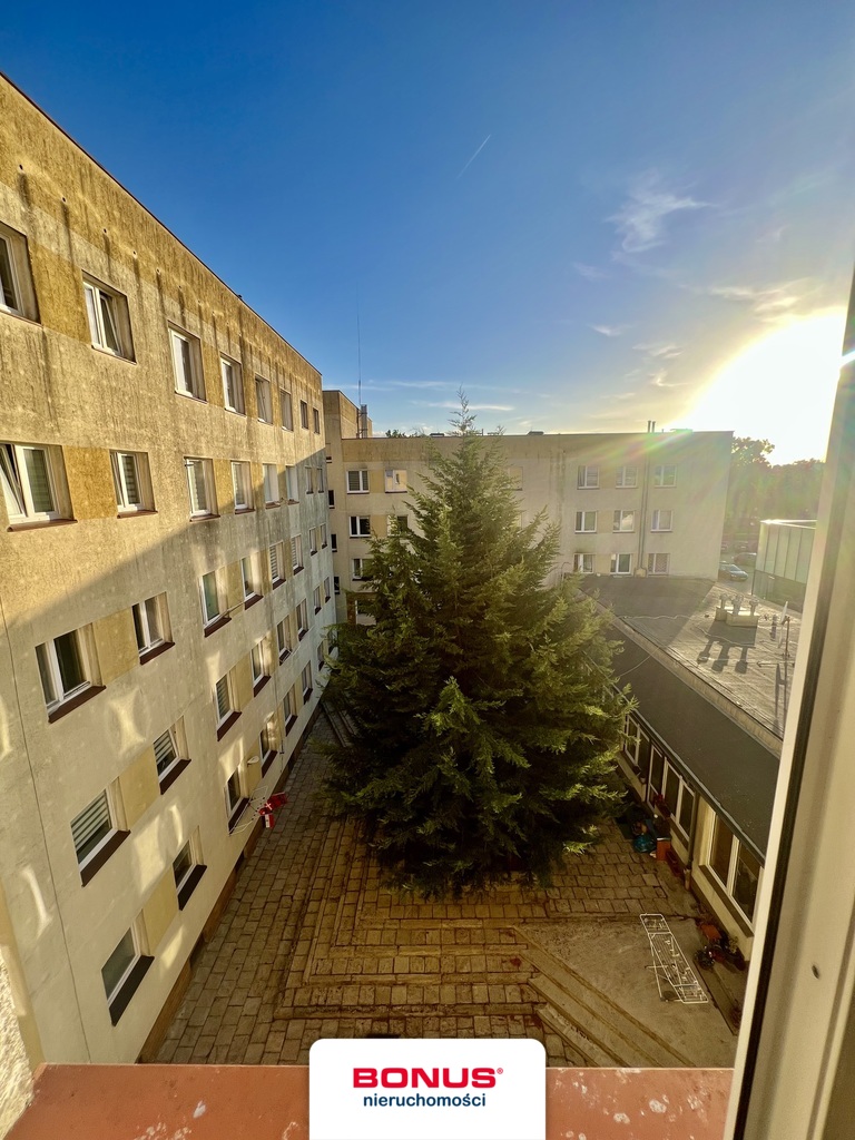 Mieszkanie z potencjałem w Dąbiu 42 m2 ! (8)