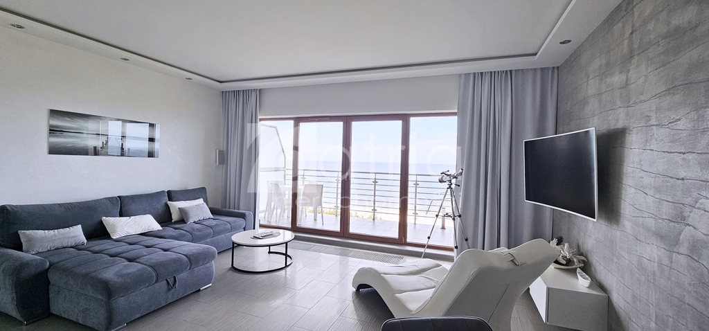 2 pokojowy apartament  z widokiem na morze (2)