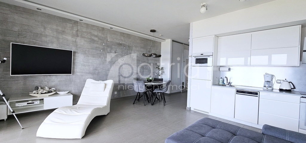 2 pokojowy apartament  z widokiem na morze (14)