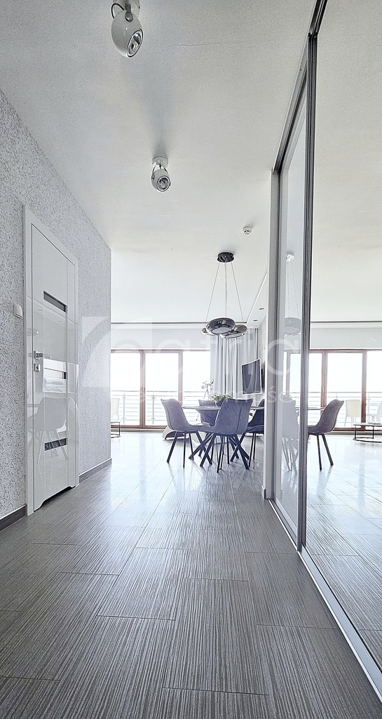 2 pokojowy apartament  z widokiem na morze (26)