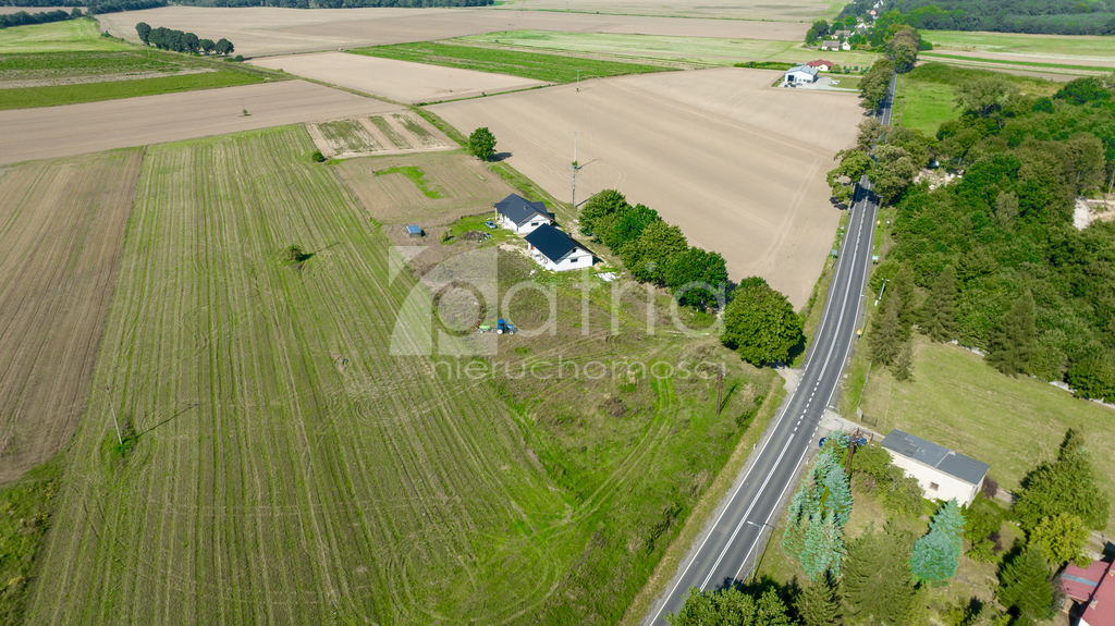 Sprzedam działkę budowlaną 1396 m2 (7)