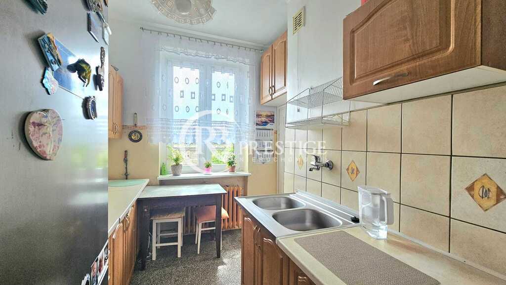 3 pokoje, cegła, piwnica, ciche centrum (5)