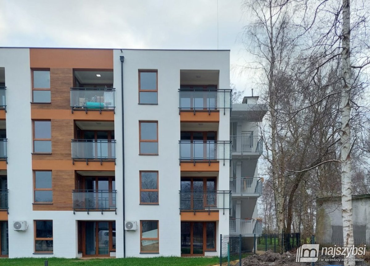 MIELNO - ENKLAWA - apartament + miejsce postojowe (1)