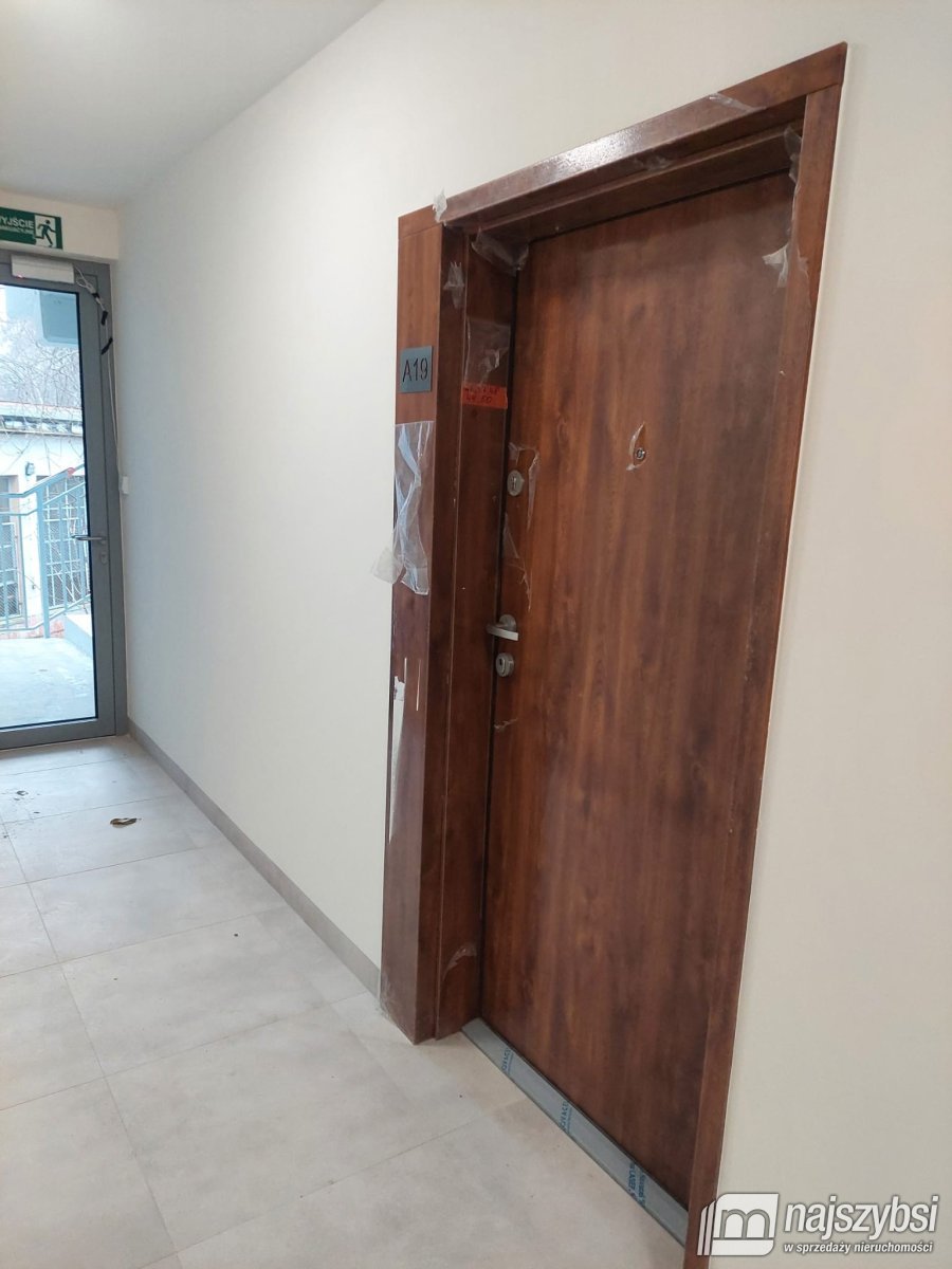 MIELNO - ENKLAWA - apartament + miejsce postojowe (9)