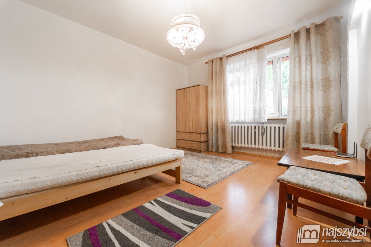 Goleniów - wolnostojący, parterowy, umeblowany (8)