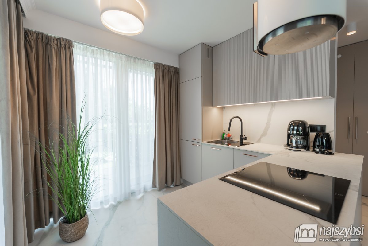 Świnoujście - 2 poziomowy apartament na promenadzi (13)
