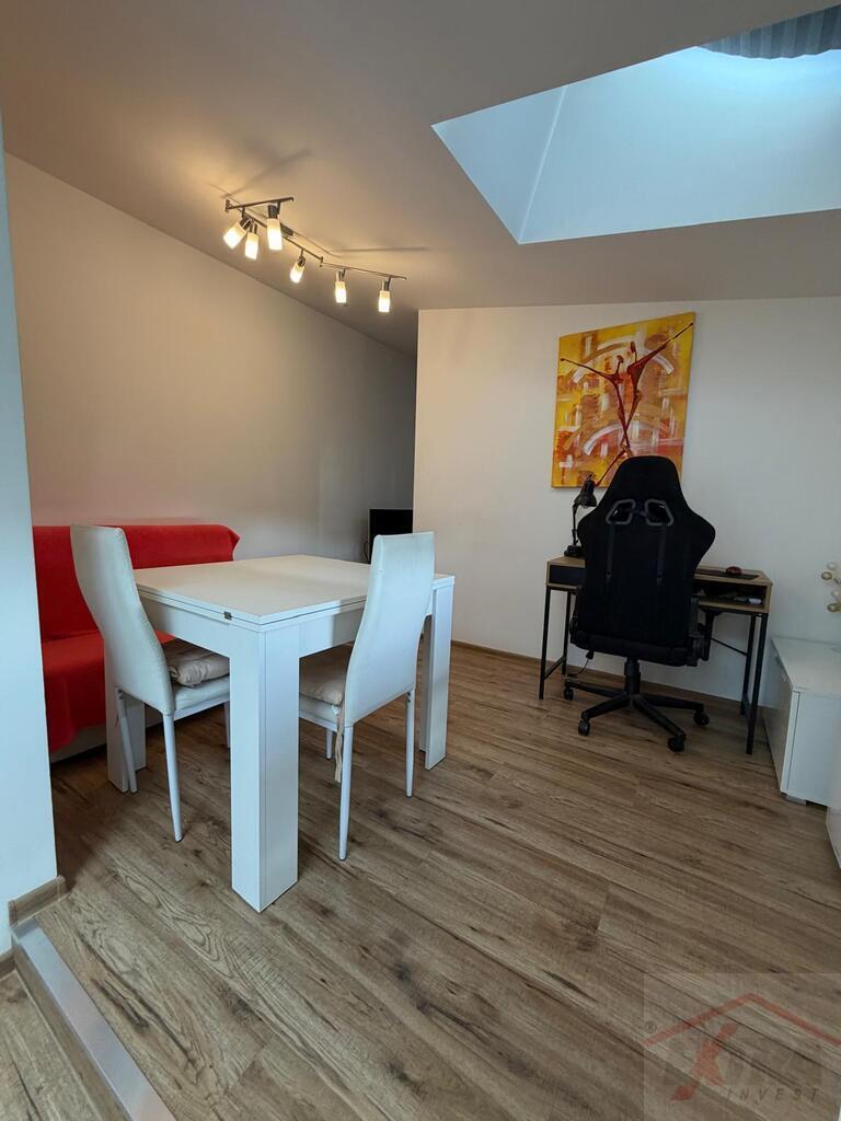 Kawalerka 29, 4 m2, poddasze, centrum Szczecina (7)