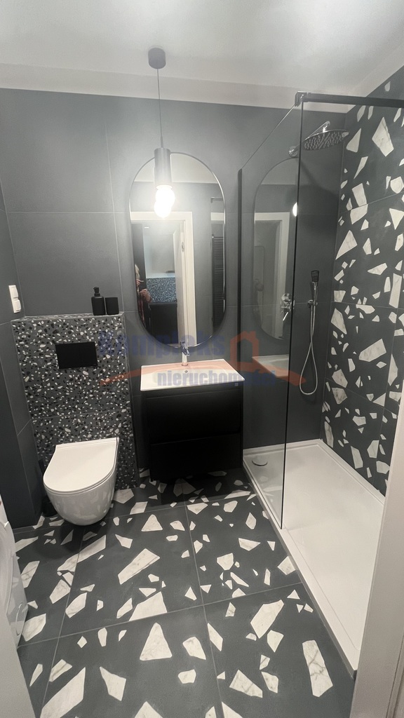 2-pokojowy apartament, balkon, miejsce garażowe. (9)