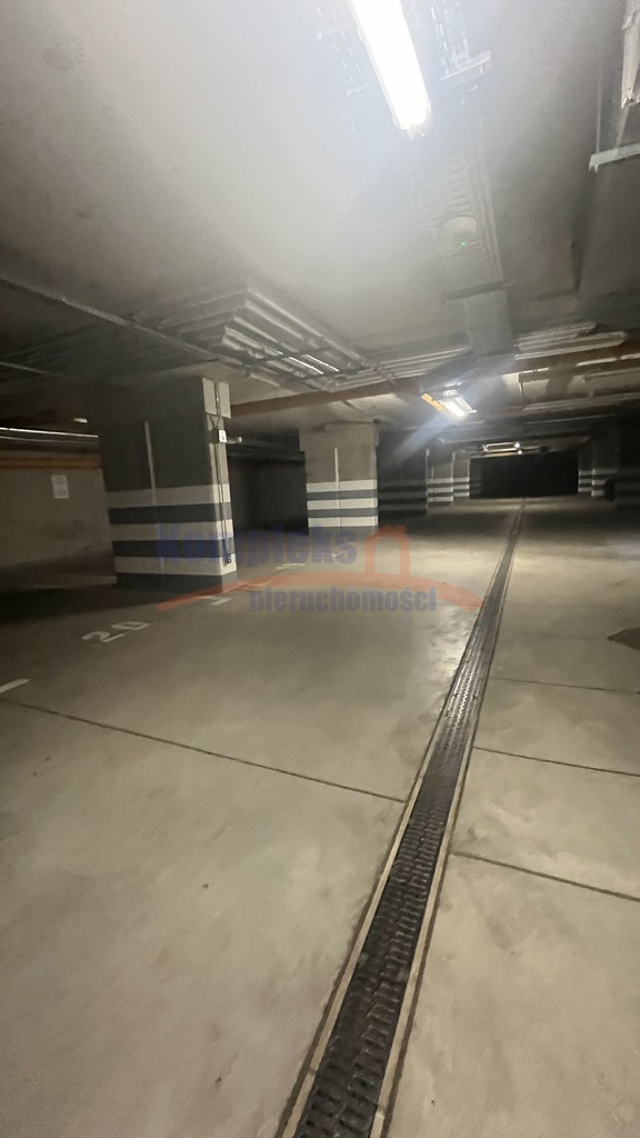 2-pokojowy apartament, balkon, miejsce garażowe. (16)