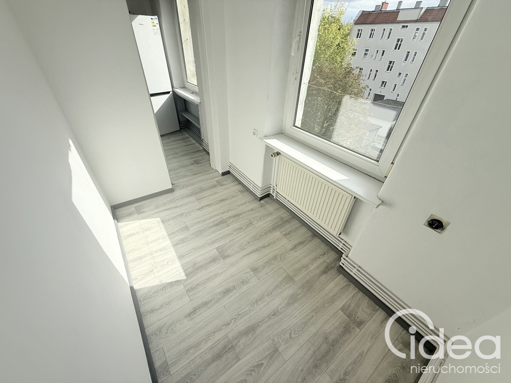 Centrum, 3 pokoje, 48,44m2, przy ZUT Langiewicza (11)