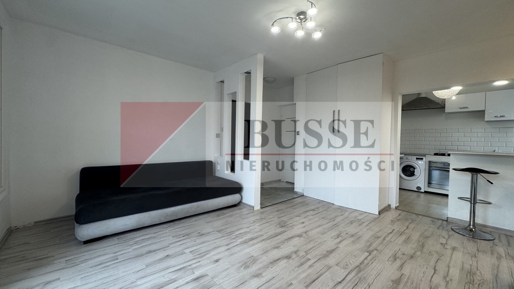 Na Sprzedaż! Kawalerka 30m2 Podjuchy -spółdzielcze (3)