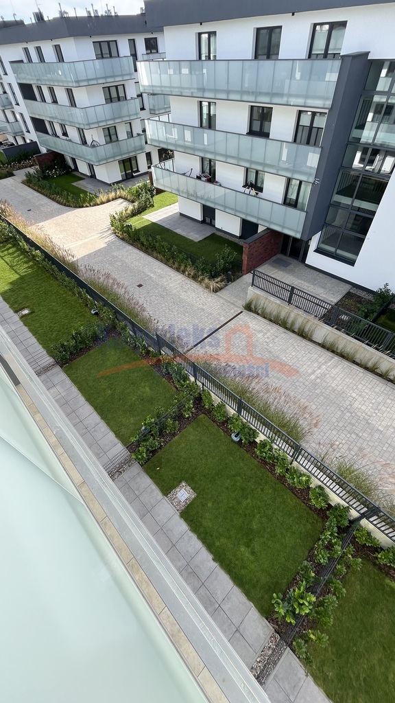 Na wynajem apartament 2 pok.z garażem Oś.Gardenia (28)