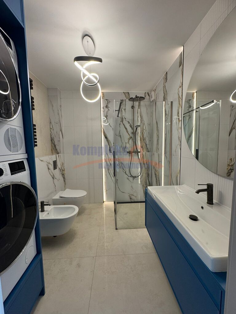 Na wynajem apartament 2 pok.z garażem Oś.Gardenia (16)