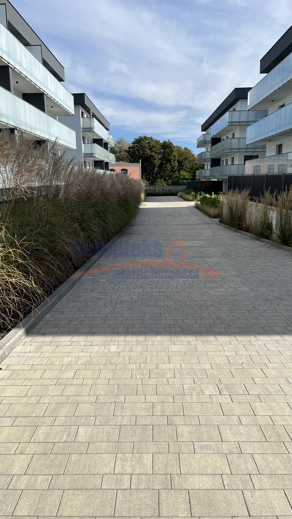 Na wynajem apartament 2 pok.z garażem Oś.Gardenia (27)