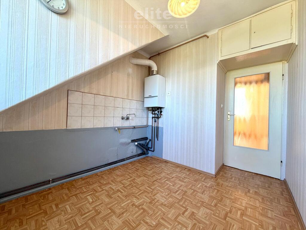 Spółdzielcze, 2 pok, piwnica (10)