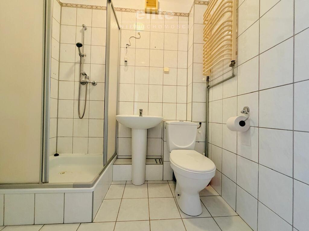 Spółdzielcze, 2 pok, piwnica (12)