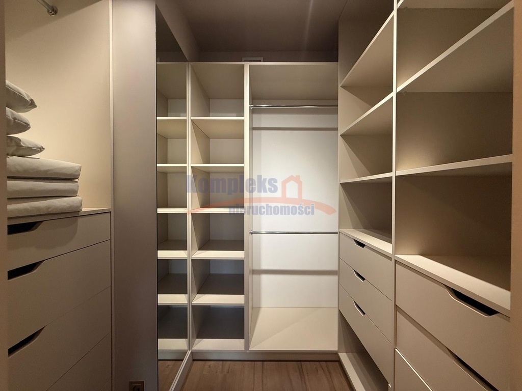 Dwupoziomowy apartament 92 m2 Kołobrzeg (10)