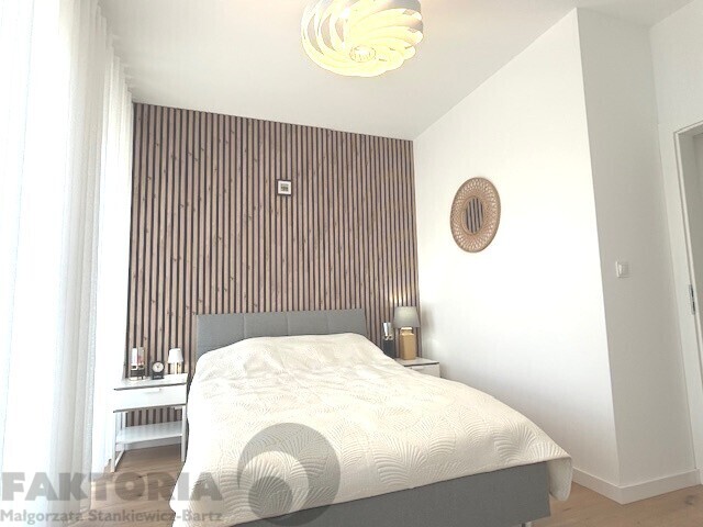 Apartament 61m2, m.post., kom. lokat., 2 balkony (29)