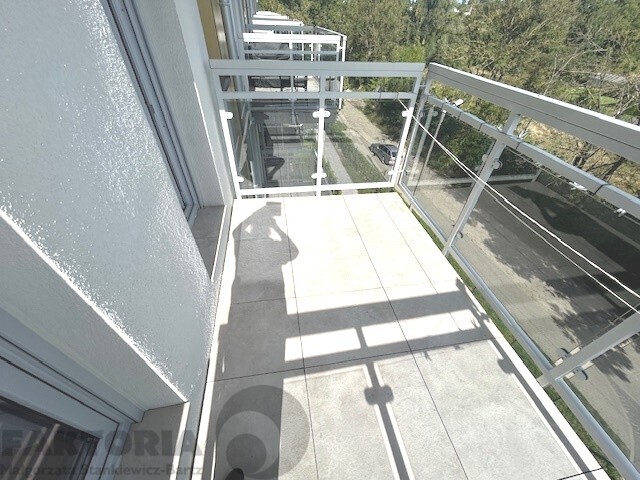 Apartament 61m2, m.post., kom. lokat., 2 balkony (9)