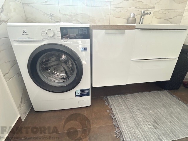 Apartament 61m2, m.post., kom. lokat., 2 balkony (11)