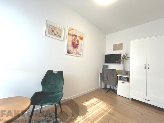 Apartament 61m2, m.post., kom. lokat., 2 balkony (14)