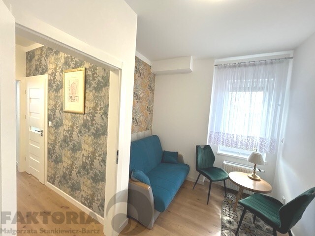 Apartament 61m2, m.post., kom. lokat., 2 balkony (17)