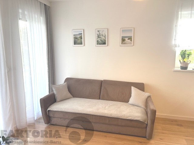 Apartament 61m2, m.post., kom. lokat., 2 balkony (25)