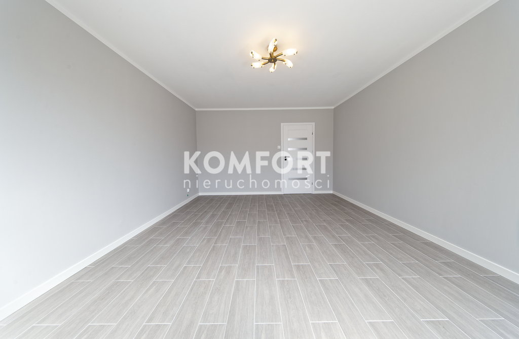 3 Pok z tarasem i balkonem po generalnym remoncie (2)