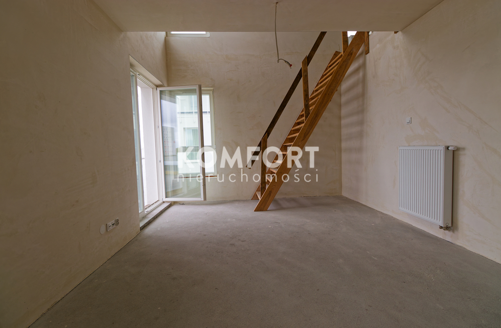 Nowy 2-poziomowy apartament vis a vis galaxy (1)