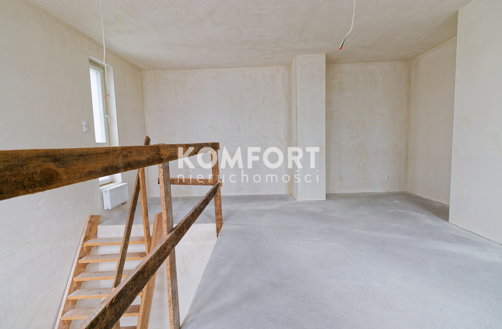 Nowy 2-poziomowy apartament vis a vis galaxy (12)