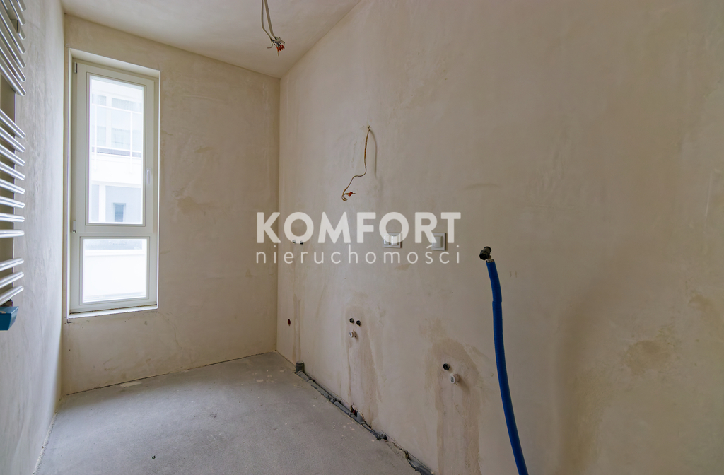 Nowy 2-poziomowy apartament vis a vis galaxy (13)