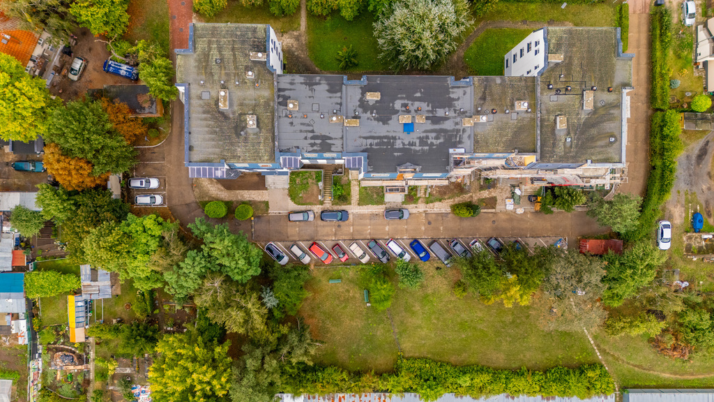 Rozkładowe 4 pokoje z oddzielna kuchnią, balkon. (17)
