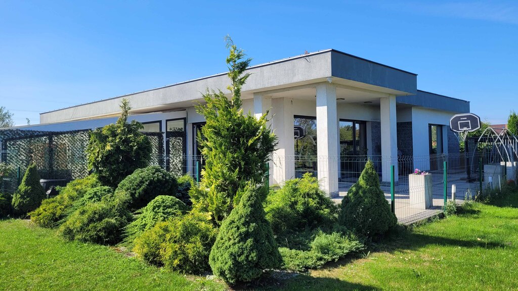 Nowy dom parterowy z basenem - okolice Stargardu (1)