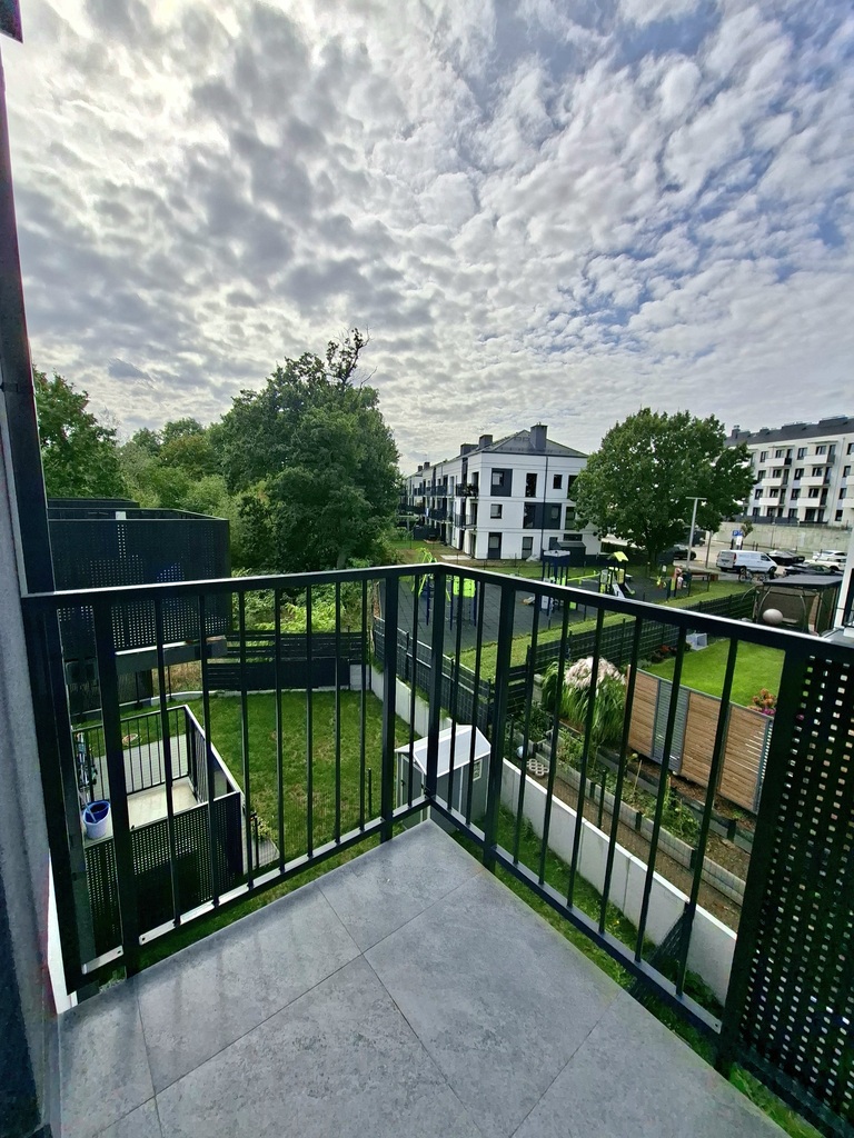 Piękny komfortowy apartament na Małych Błoniach (11)