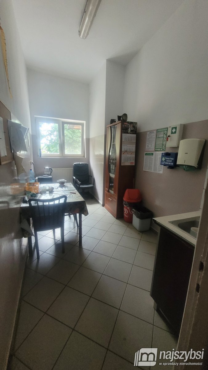 Świdwin- Obiekt produkcyjno- magazynowy 579 m2. Us (28)