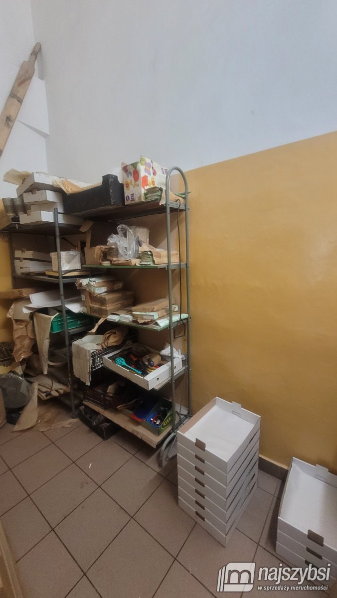 Świdwin- Obiekt produkcyjno- magazynowy 579 m2. Us (33)