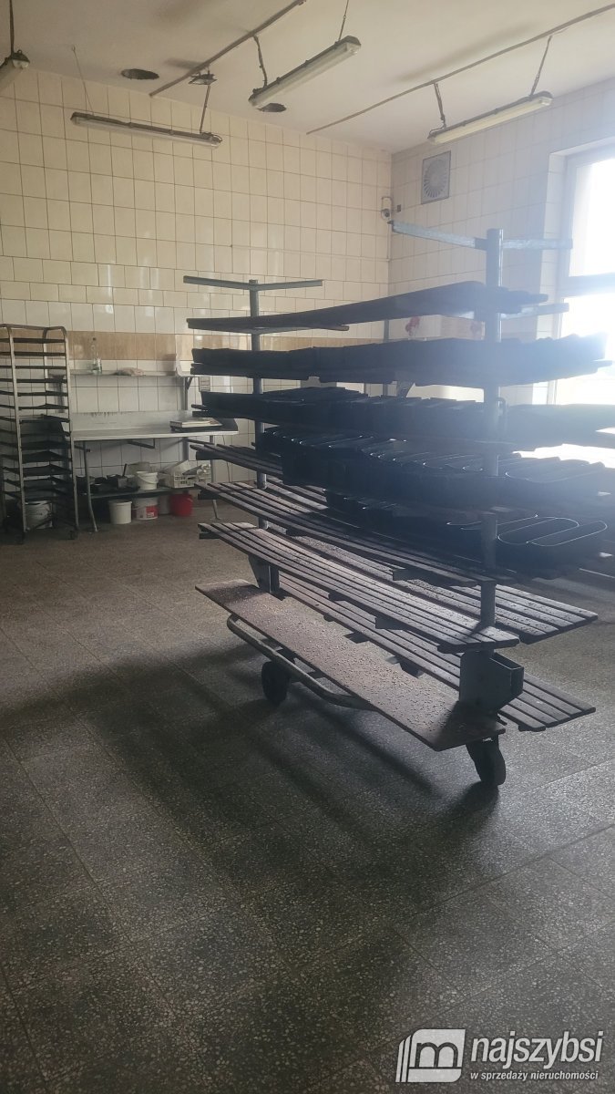 Świdwin- Obiekt produkcyjno- magazynowy 579 m2. Us (9)