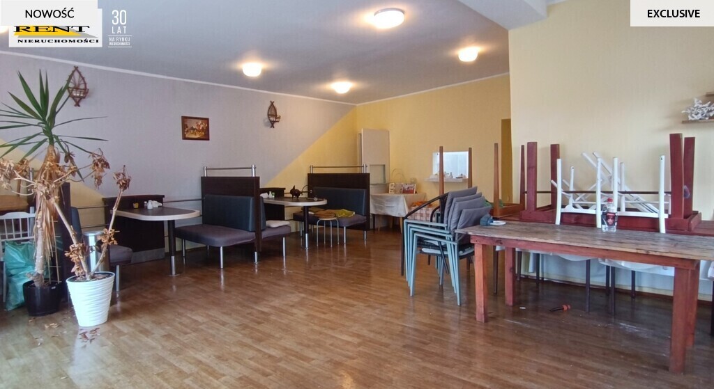 Dom z mieszkaniem oraz 10 pokojami do wynajęcia, (9)