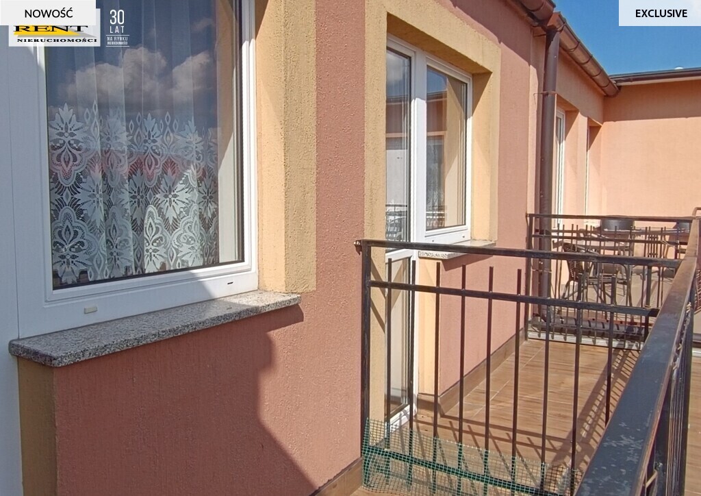 Dom z mieszkaniem oraz 10 pokojami do wynajęcia, (24)