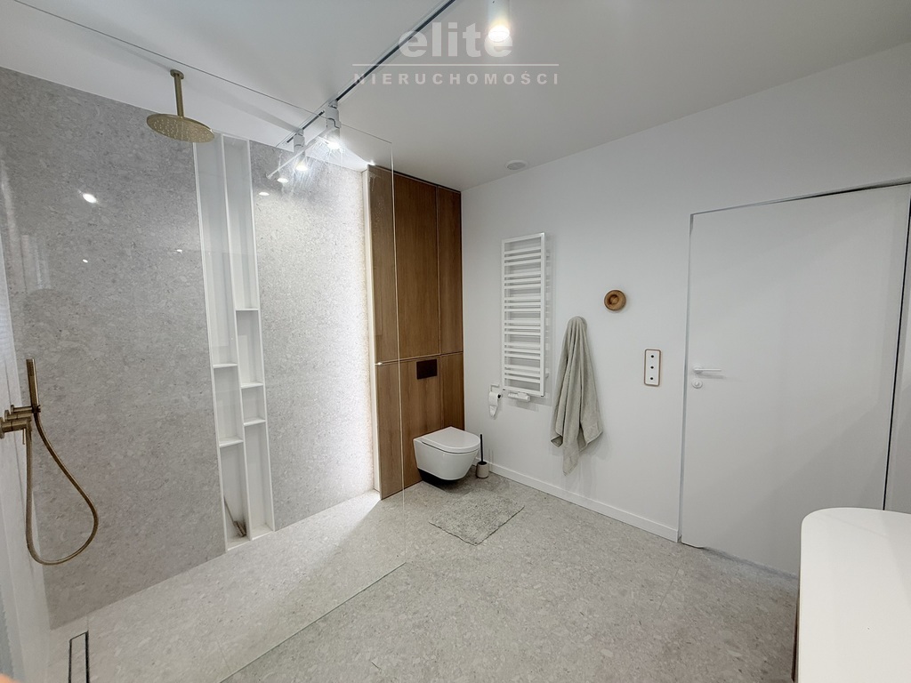 Siadło Dolne parter domu 108m2 4 pok, ogród 2 m.p. (20)