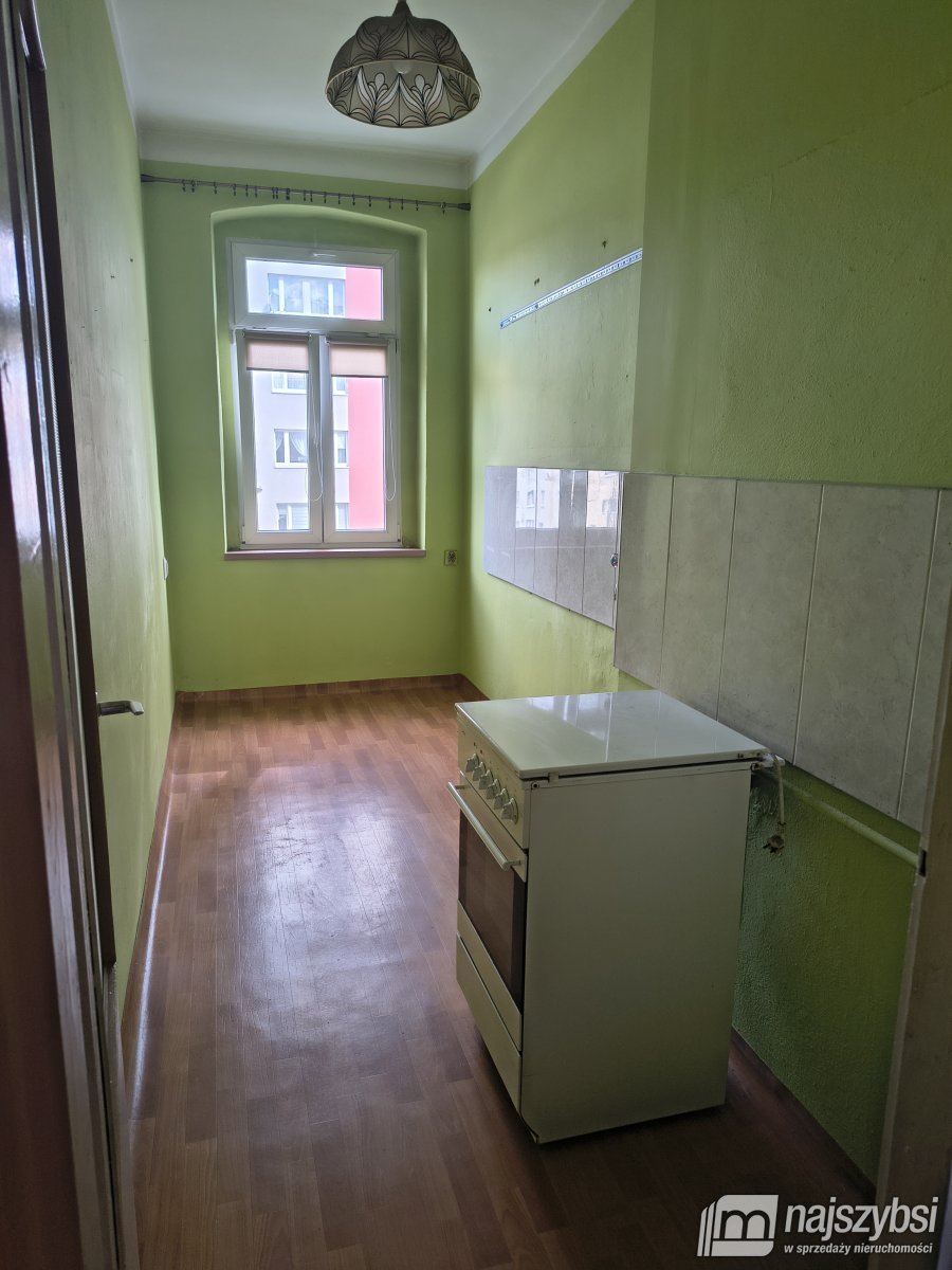Stargard - centrum, 2 pokoje na 1 piętrze (3)