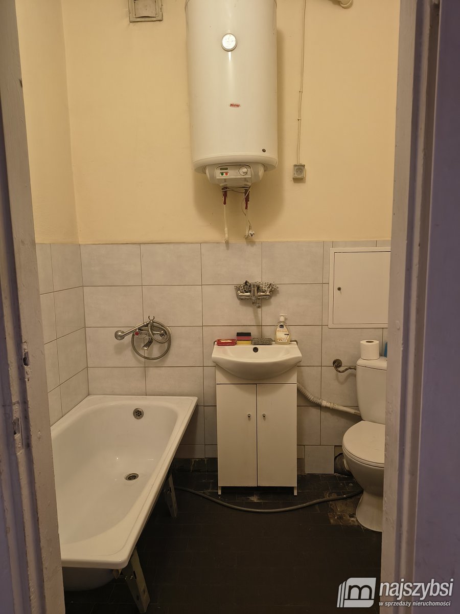 Stargard - centrum, 2 pokoje na 1 piętrze (6)