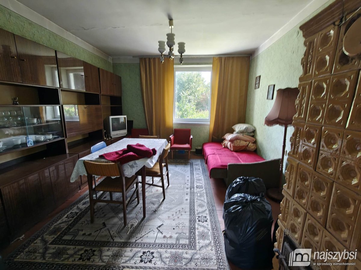 Starogard - pół domu + budynek gospodarczy (5)