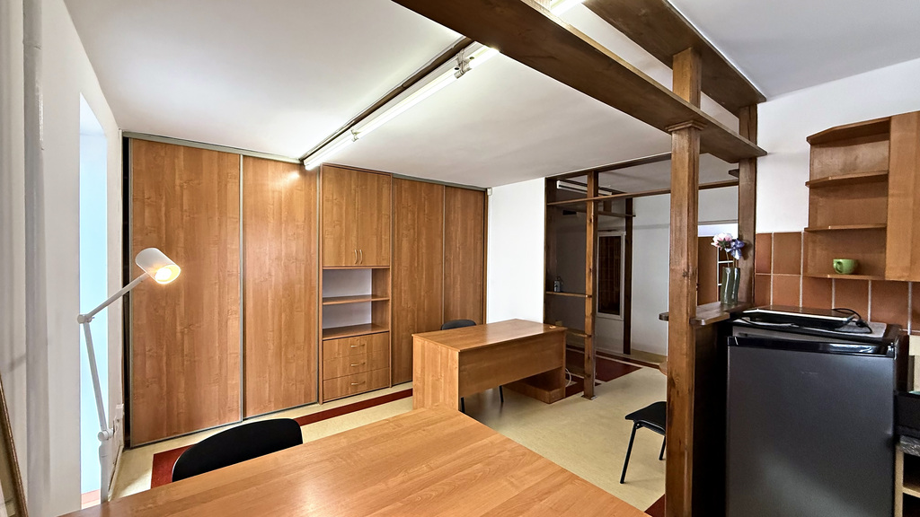 Lokal biurowy 48 m2, Śląska, parking, od zaraz (7)