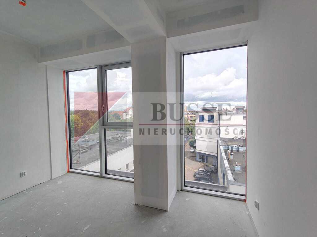 2 pok. apartament w Sky Garden! Stan deweloperski! (4)