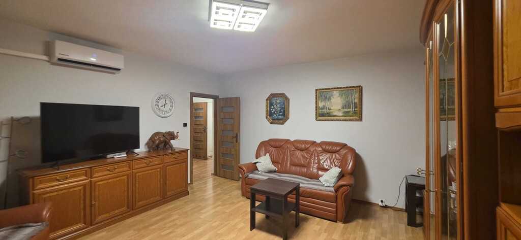 3 pokoje , 70,5 m2, Balkon, Klimatyzacja (1)