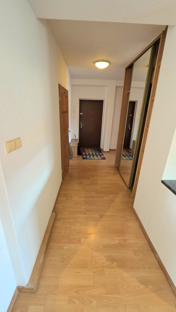 Duże mieszkanie dla rodziny lub dwóch par (6)